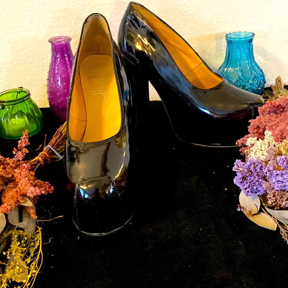 Vintage London Underground Patent Leather covered platforms Size UK 7 or USA  9